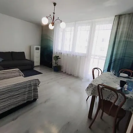 Apartament Metro Trocka *